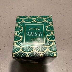 New Voluspa Noble Fir Garland candle